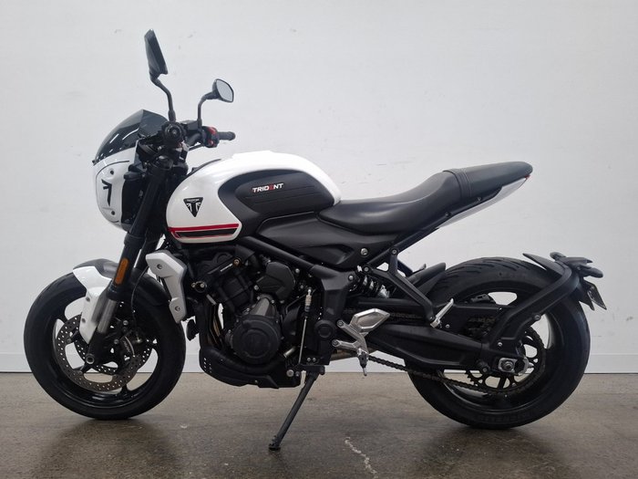 2022 Triumph TRIDENT 660 White