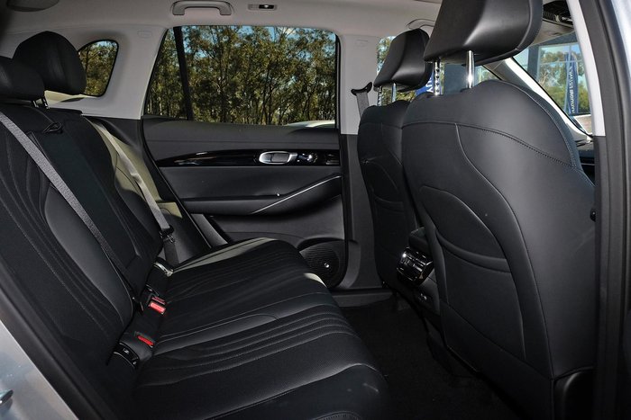 2026 Geely Starray EM-i