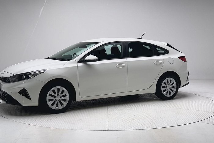 2023 Kia Cerato S