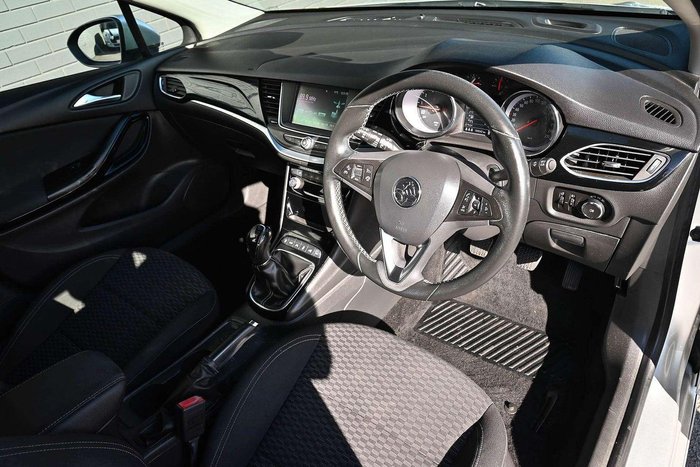2017 Holden Astra RS
