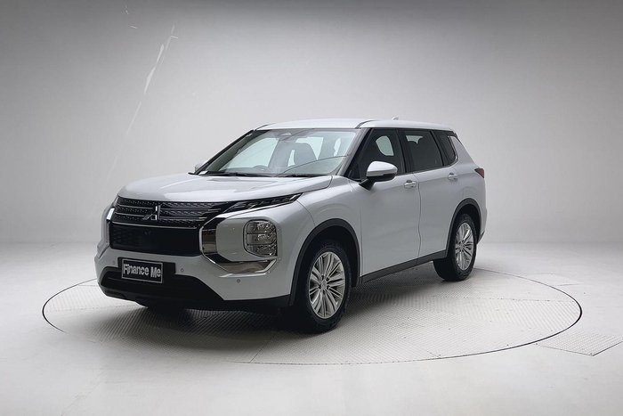 2023 Mitsubishi Outlander