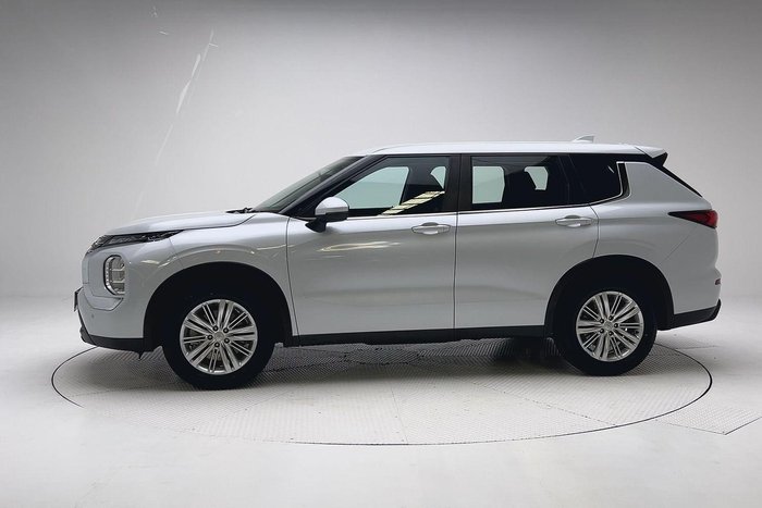 2023 Mitsubishi Outlander