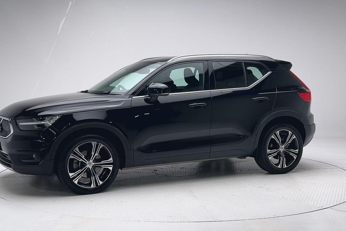 2021 Volvo XC40