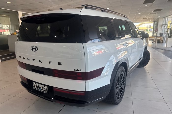 2024 Hyundai Santa Fe Calligraphy HEV (6 Seat) (blk)