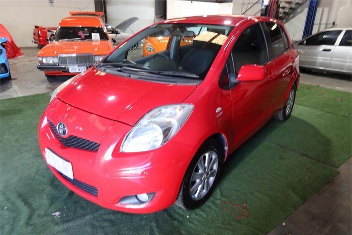 2009 Toyota Yaris YR