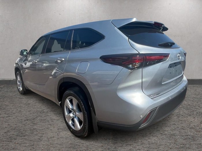 2024 Toyota Kluger GX