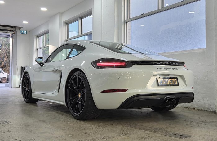 2018 Porsche 718 Cayman GTS