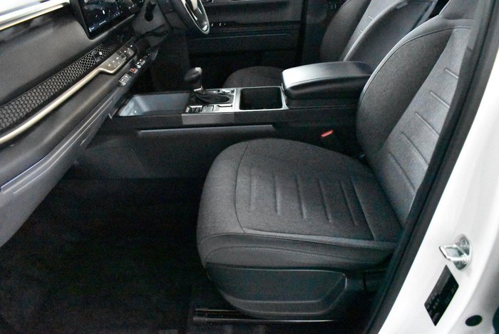 2025 Kia Tasman SX