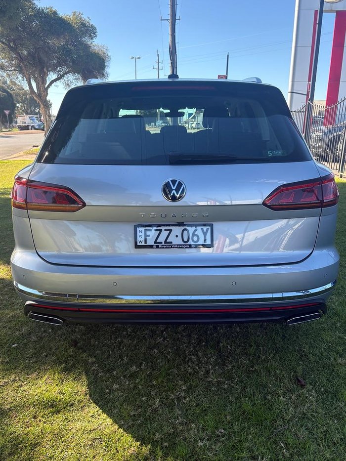2022 Volkswagen Touareg
