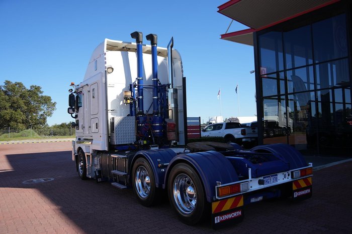 2020 Kenworth K200
