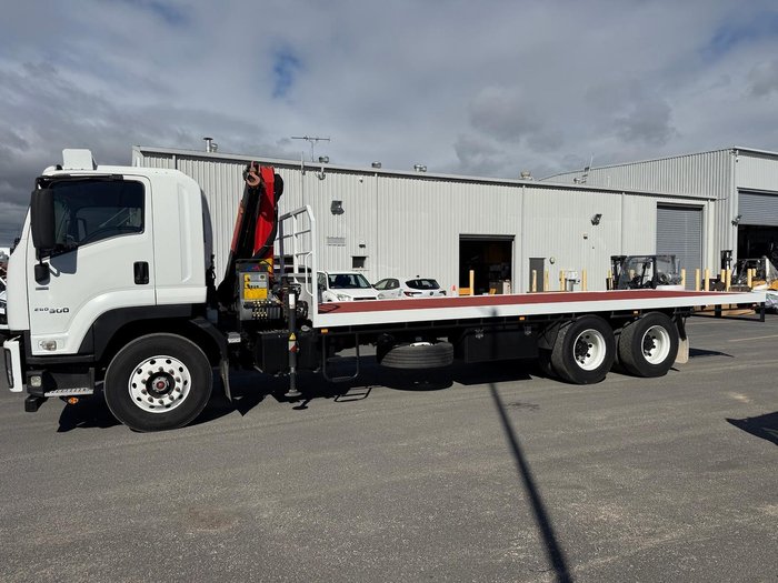 2017 Isuzu F Series