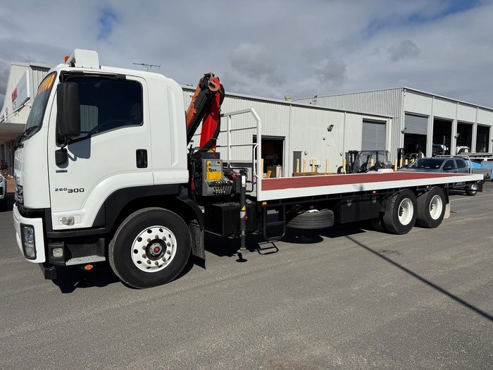 2017 Isuzu F Series