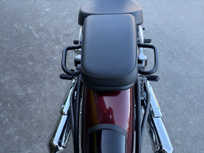 2025 Royal Enfield CLASSIC 650 VALLAM RED