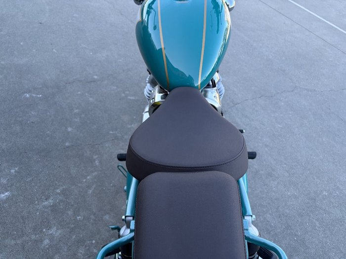 2026 Royal Enfield CLASSIC 650 Green
