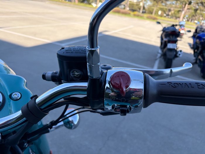 2026 Royal Enfield CLASSIC 650 Green