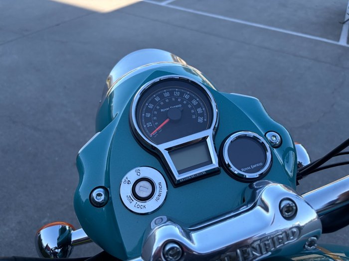 2026 Royal Enfield CLASSIC 650 Green