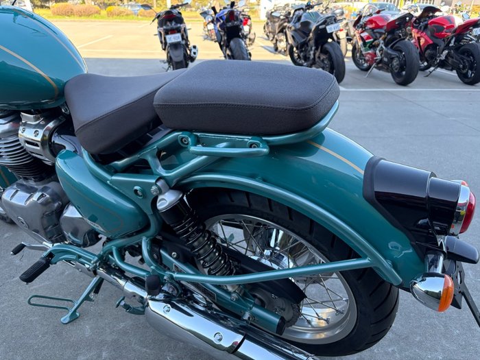 2026 Royal Enfield CLASSIC 650 Green
