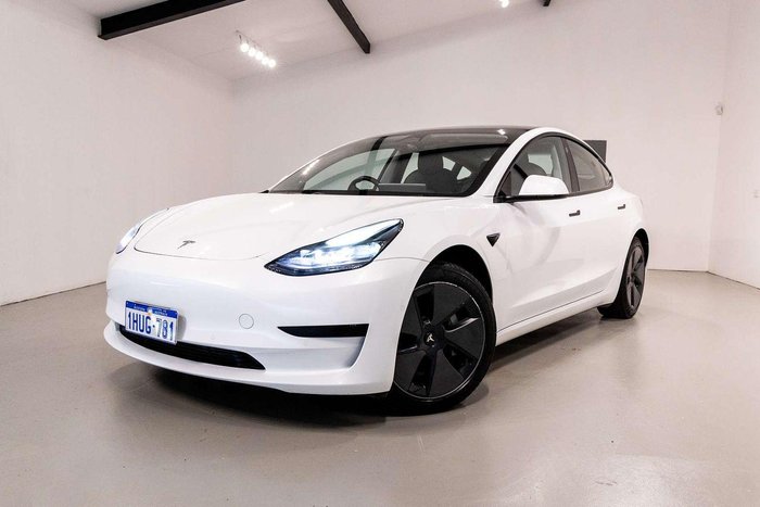 2022 Tesla Model 3 Rear-Wheel Drive