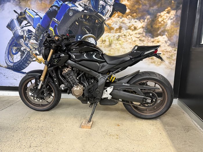 2020 Honda CB650R BLACK