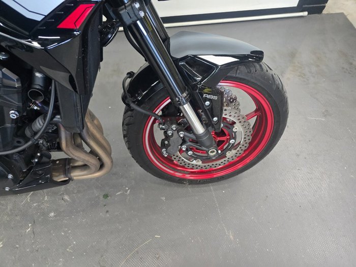 2024 Kawasaki 2024 Kawasaki 900CC (Z900) Sports Red