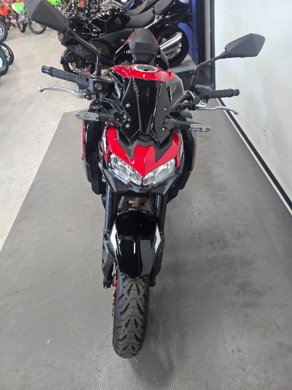 2024 Kawasaki 2024 Kawasaki 900CC (Z900) Sports Red