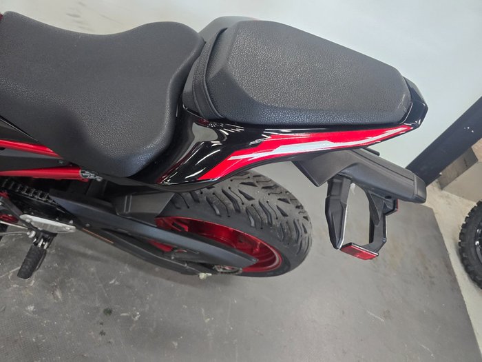 2024 Kawasaki 2024 Kawasaki 900CC (Z900) Sports Red