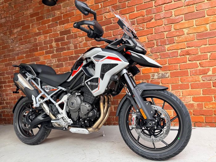 2026 Triumph Tiger 1200 Alpine Edition