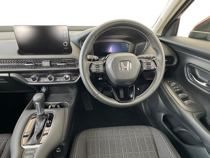 2025 Honda ZR-V VTi X+