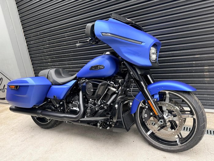 2026 Harley-Davidson Street Glide 117 (FLHX)