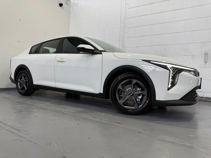 2026 Kia K4 S
