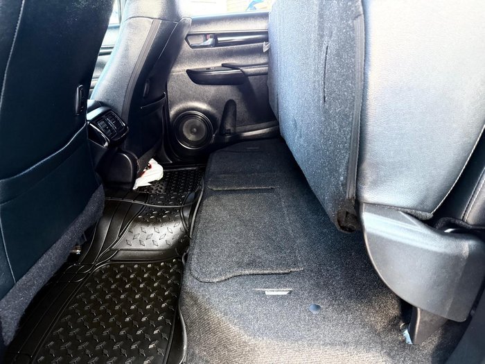 2019 Toyota Hilux Rugged X