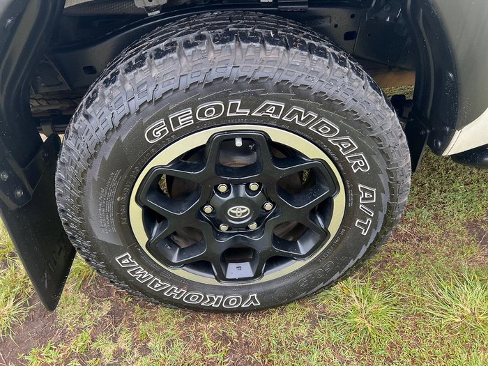 2019 Toyota Hilux Rugged X