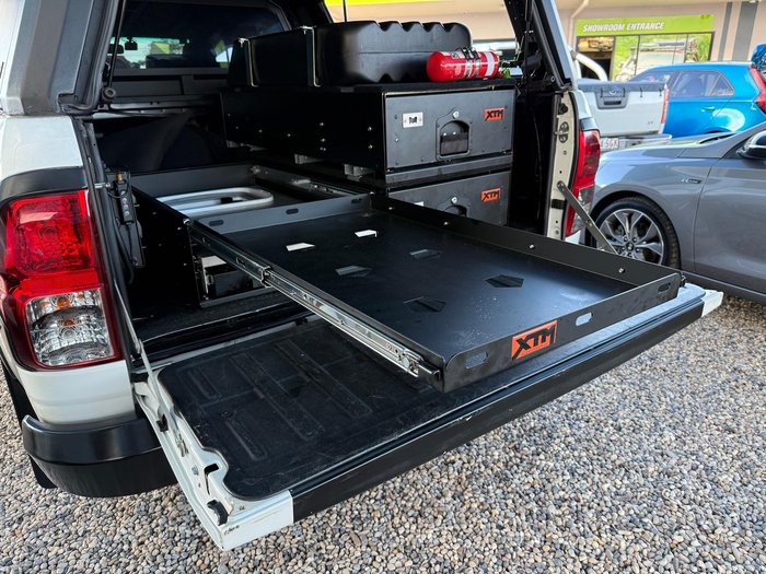 2019 Toyota Hilux Rugged X