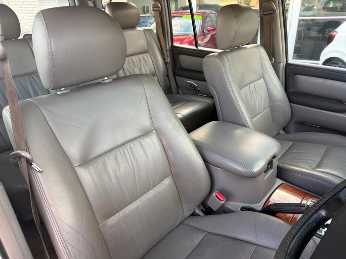 2003 Toyota Landcruiser Sahara
