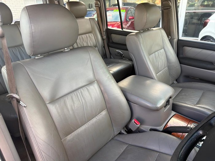 2003 Toyota Landcruiser Sahara