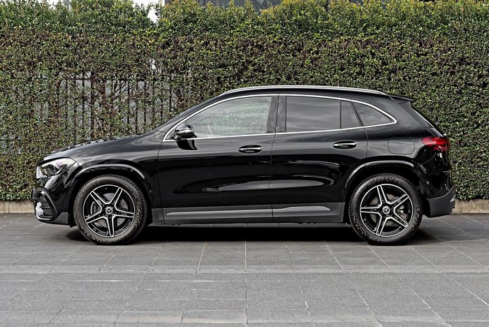 2025 Mercedes-Benz GLA-Class GLA250