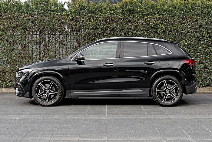 2025 Mercedes-Benz GLA-Class GLA250