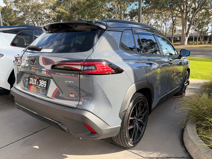 2025 Toyota Corolla Cross gr-s