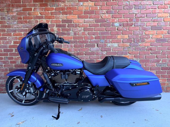2026 Harley-Davidson Street Glide 117 (FLHX)