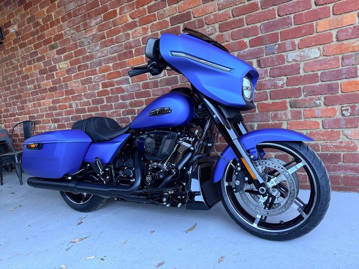 2026 Harley-Davidson Street Glide 117 (FLHX)