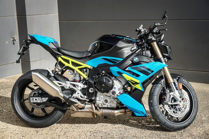 2026 BMW S 1000 R Race