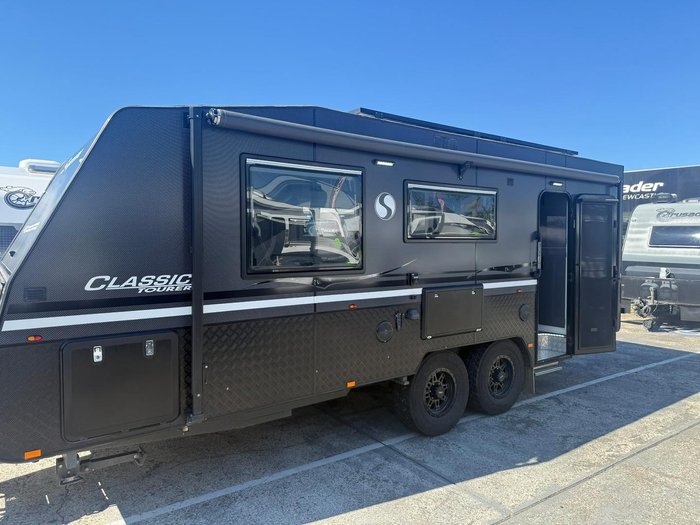 2023 Supreme Classic Tourer