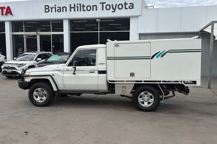 2013 Toyota Landcruiser GX
