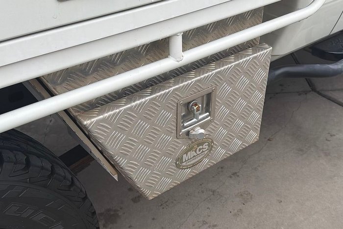 2013 Toyota Landcruiser GX