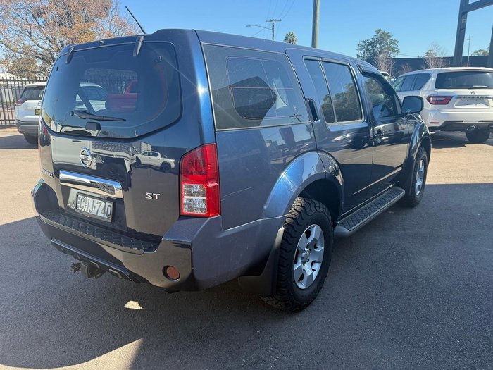 2012 Nissan Pathfinder ST