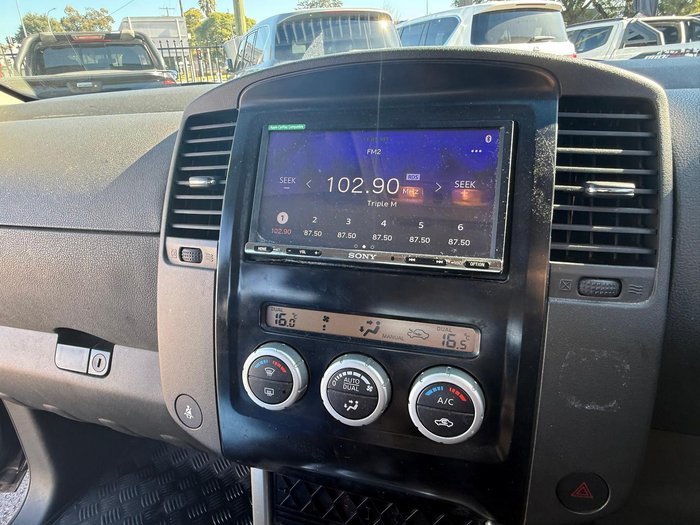 2012 Nissan Pathfinder ST
