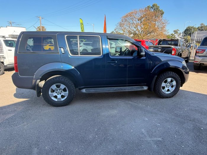 2012 Nissan Pathfinder ST