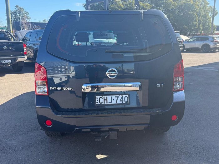2012 Nissan Pathfinder ST