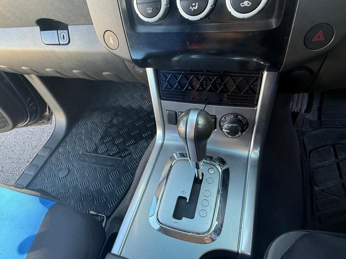 2012 Nissan Pathfinder ST
