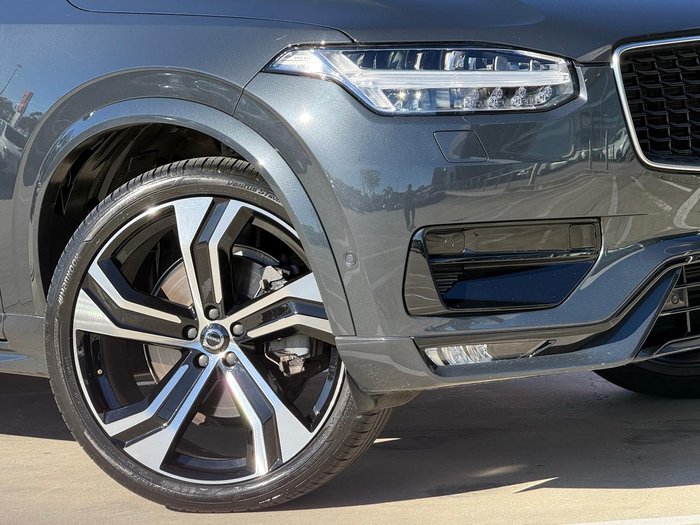 2021 Volvo XC90 T6 R-Design